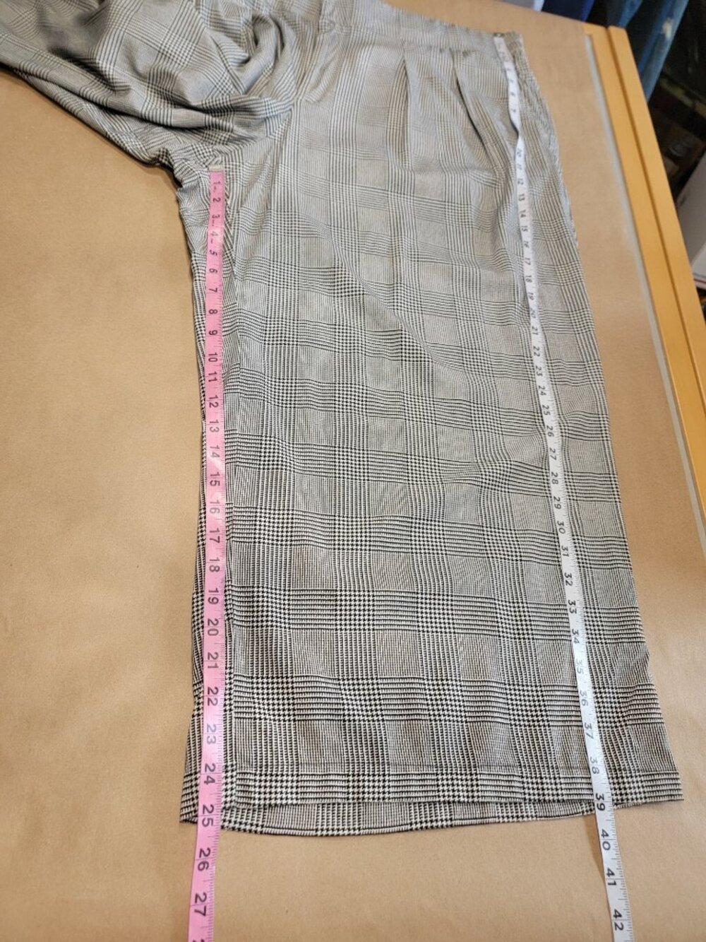 Torrid Size 24 Black White Plaid Wide Leg Crop Pant - Picture 11 of 15